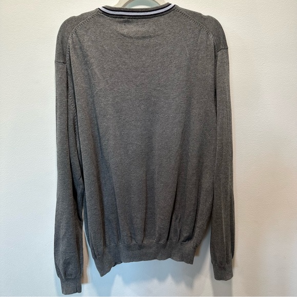 John Bartlett Consensus V-Neck Purple & White Stripe Gray Sweater Men’s Size XL - Picture 9 of 9